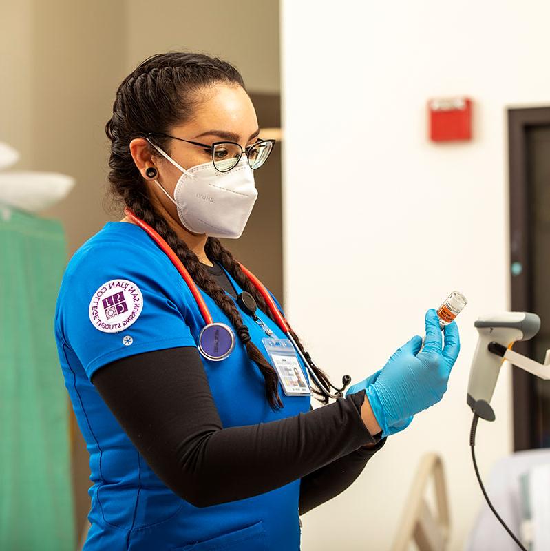 Health Science student in a clinical class.